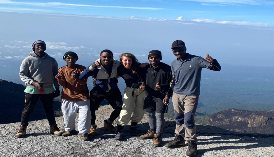 Joining Group Machame Route 6 Day