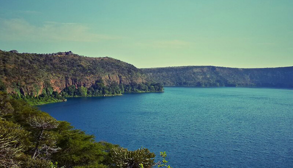 Slides Images for Day Trip To Lake Chala